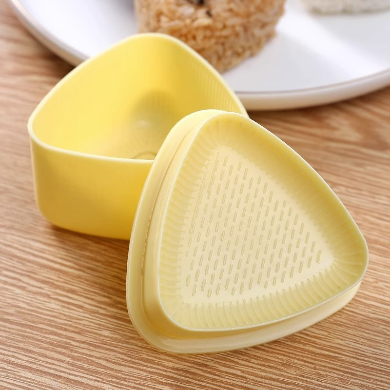Rice Ball Mold - 寿司作り道具 おにぎり型 三角形シェイパー デコアクセサリー 寿司飯型 シェイパー