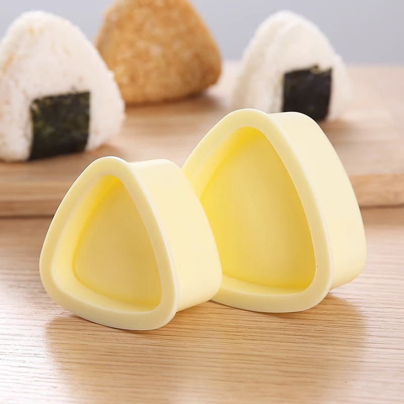 寿司作り道具 おにぎり型 三角形シェイパー デコアクセサリー - Rice Ball Mold のレビューと価格