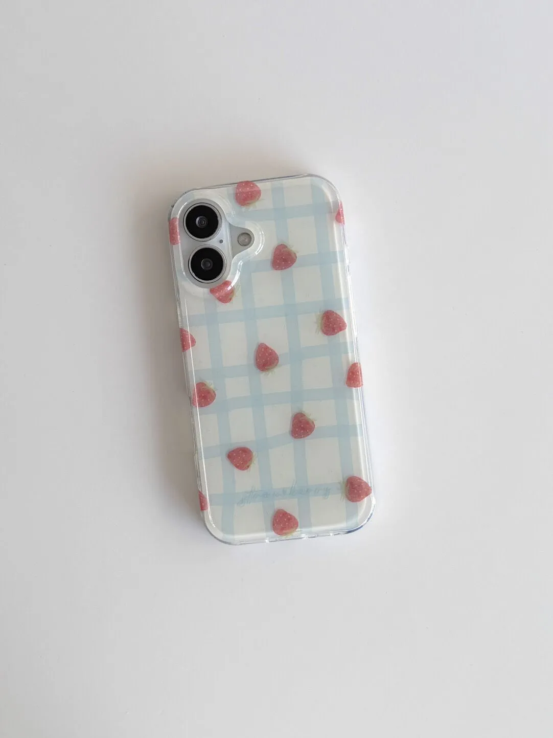 フレッシュブルーグリッド柄ストロベリー高級IMDスマホケース - Strawberry Huller のレビューと価格